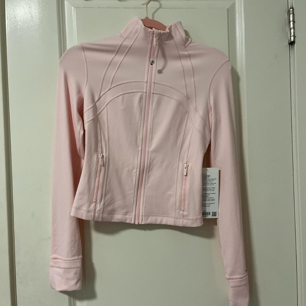 NWT Lululemon strawberry milkshake pink Cropped Define Jacket size 4